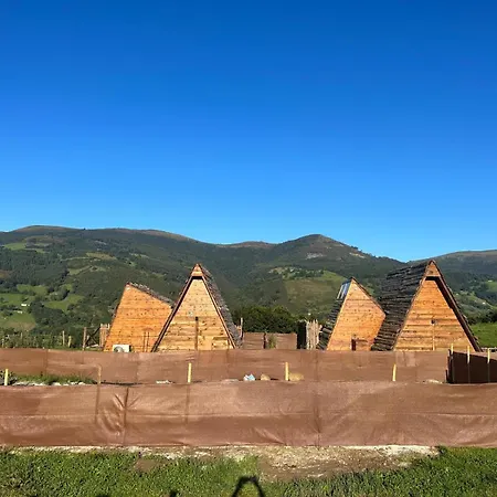 Glamping Valles Pasiegos Kemping San Vicente de Toranzo